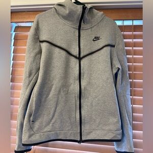 Nike Heather Gray Full-Zip Sweatshirt